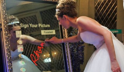 Mirror Fun Magic Photo Booth