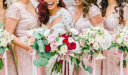 Graciously Yours Floral