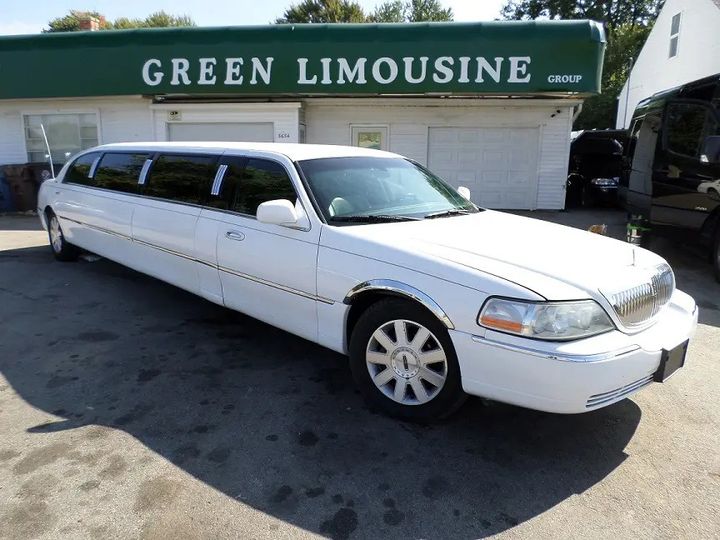 Club Car Limousine & Trolley