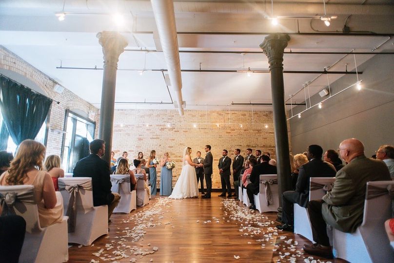 Gallery Divani Venue Grand Rapids Mi Weddingwire