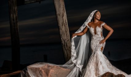 Anu Aketi Photos