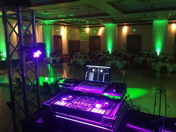 Deejays And More