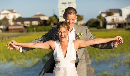 A Charleston Beach Wedding