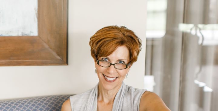 Annemarie Juhlian, Seattle Wedding Officiant & Minister