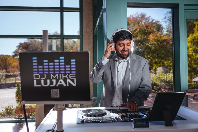 Lujan Entertainment LLC