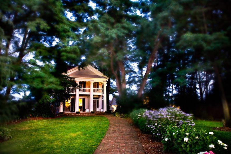 Ainsworth House Gardens Venue Oregon City Or Weddingwire