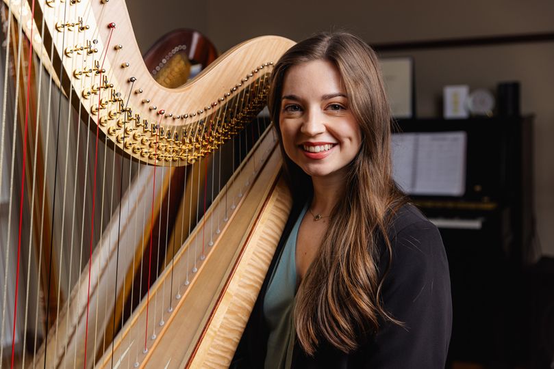 Emily Duncan - Harpist