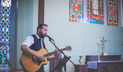 Hunter Dawson Acoustic Guitarist