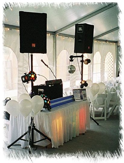 Neon Moon Entertainment Dj Springfield Oh Weddingwire