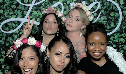 LUX Photo Booths of Cypress