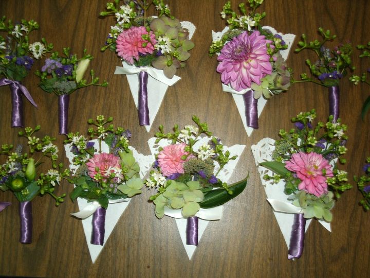 Petalland Flower And Herb Farm Flowers Tullahoma Tn Weddingwire