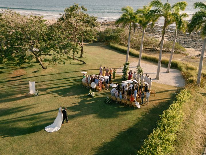 Jenifer Hernandez Weddings & Events