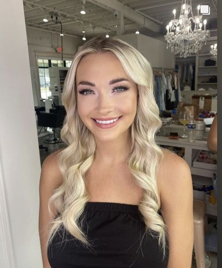 Olivia Poppy Salon