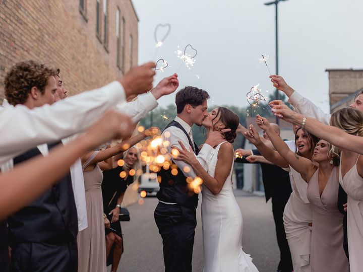 Bridal Aisle Boutique