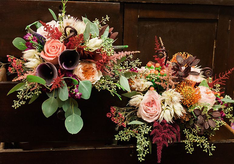 The Flower Cupboard Flowers Cary Nc Weddingwire