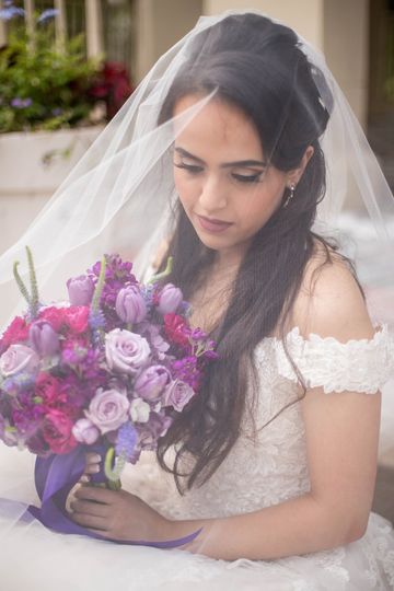 Fleurs By Bella