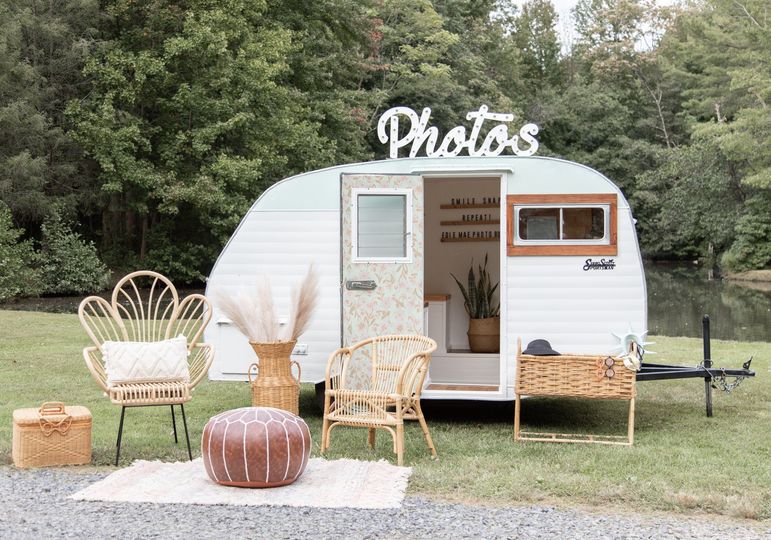 Edie Mae Photo Booth