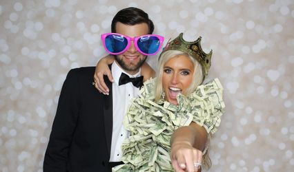 Tickled Pink PhotoBooth