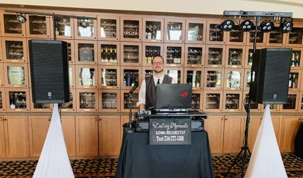 Lasting Moments (Dj services)