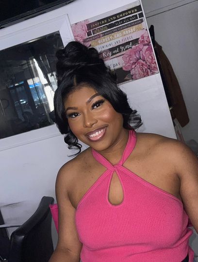 Shy Louri Makeup Artist