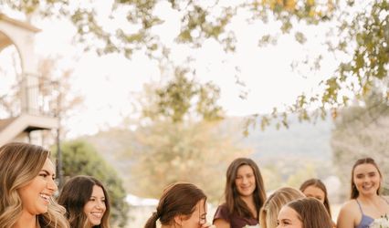 Honeybee Wedding and Event Planning