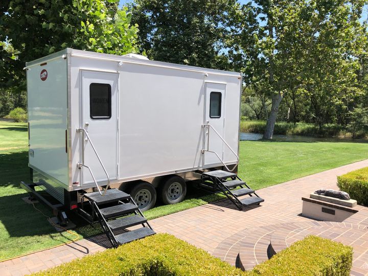 The Lavatory Luxury Mobile Restrooms