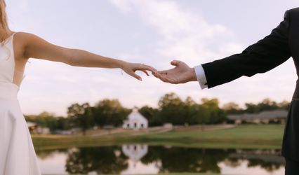 Margot Hill Weddings & Events