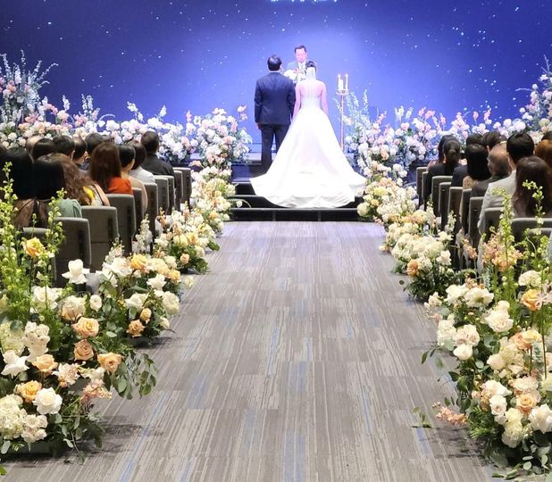 Dancing Petals Floral Design Studio