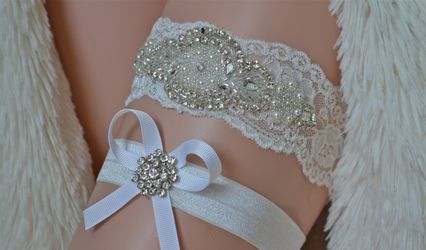 Cleo Rustic Designs