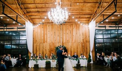 Postlewait's Country Weddings