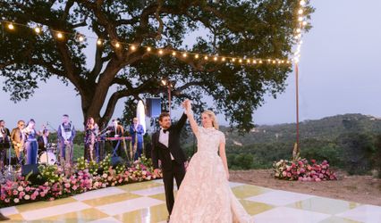 Elle Render Events
