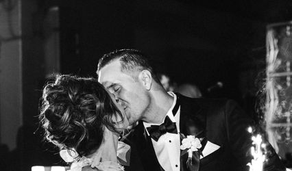 Amanda Renee Wedding Co. LLC