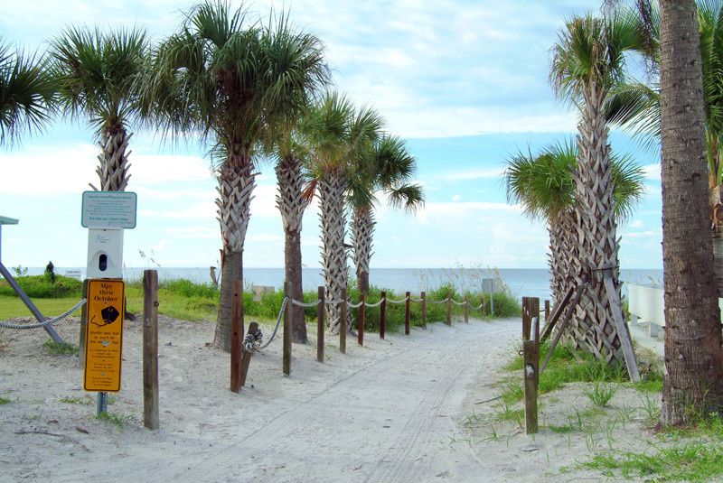 Candlewood Suites Sanibel Gateway