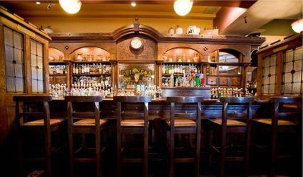 The James Joyce Irish Pub & Restaurant