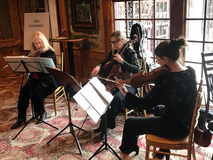 Trio Classique by Michel Entertainment