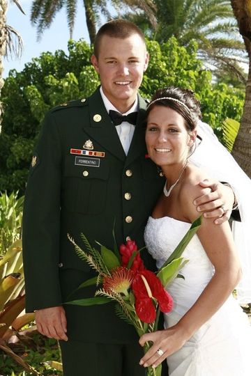 A Beach Wedding Minister Planning Honolulu Hi Weddingwire