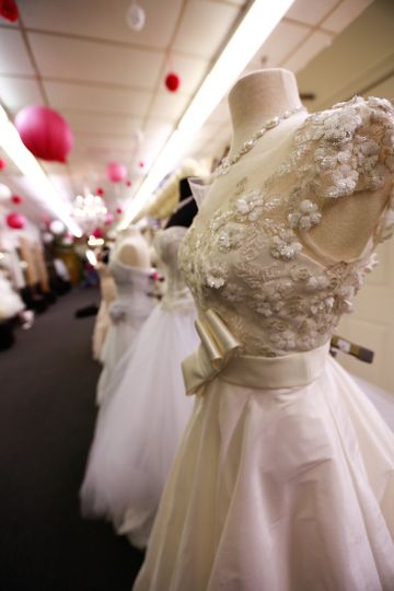 Bride To Be Consignment  Dress  Attire Minneapolis  MN 