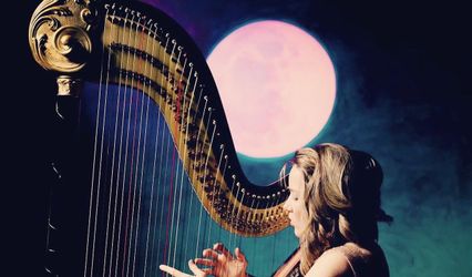 Harpist Erica Messer