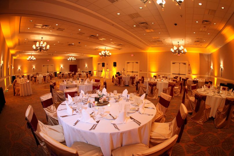 Renaissance Orlando Hotel Airport Venue Orlando Fl Weddingwire