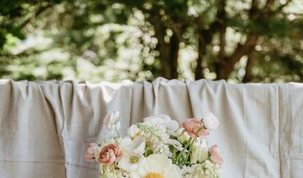 Tullie Lane Florals