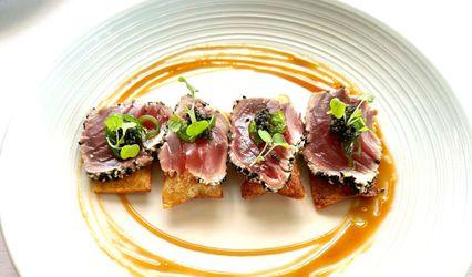 Plates and Thyme