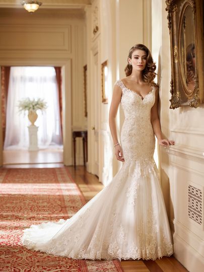 layahs bridal boutique