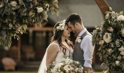 Pixel Perfect Weddings