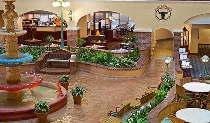 Embassy Suites Kansas City Plaza Hotel