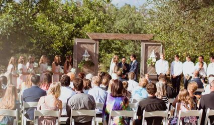 Julia Christie Exclusive Weddings & Events