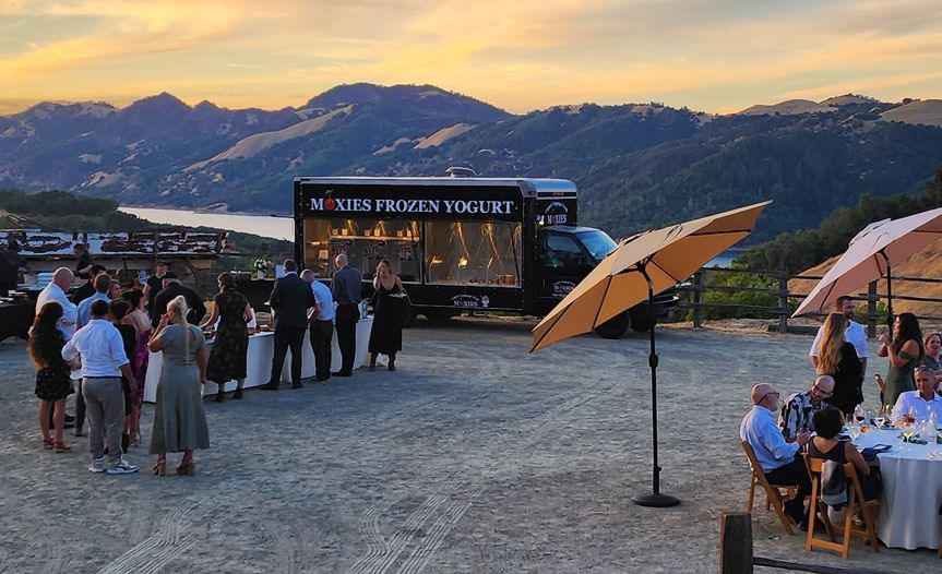 Moxie's Frozen Yogurt Truck