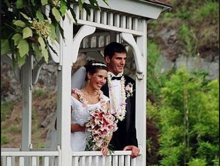 Merry Maui Weddings
