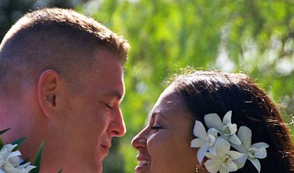 Barefoot Kauai Weddings
