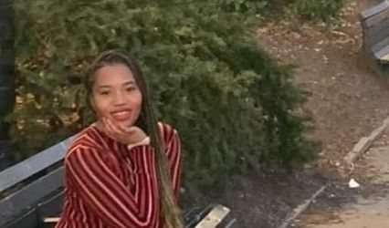 Michelle Royal Wedding Officiant