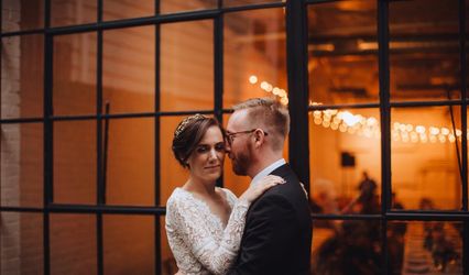 Madly Weddings
